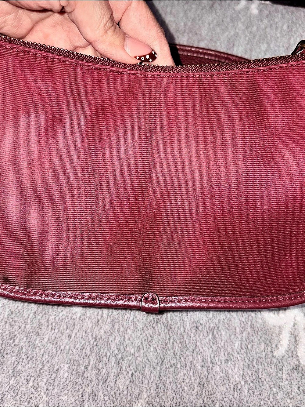 COACH Nylon swinger 20 in wine color - Picture 6 of 8